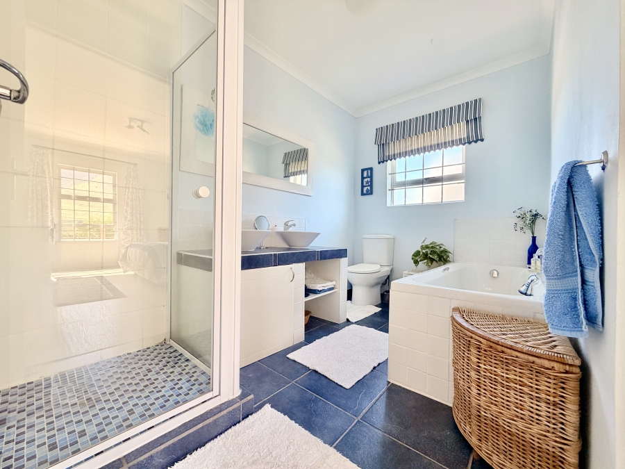 4 Bedroom Property for Sale in Vermont Western Cape